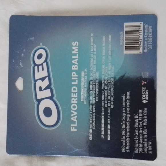 Oreo Flavored Lip Balms, set of 2 - Picture 2 of 3